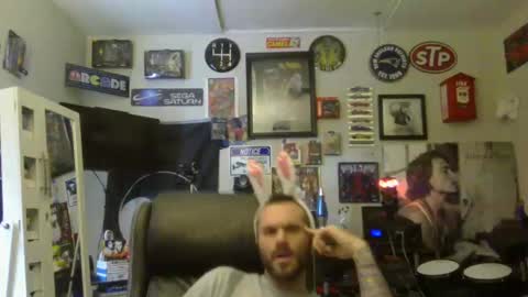 Snapshot of lil_tea_break_6996 chatting on 02-17-25, 01:53 t online show from 02-17-25, 01:53