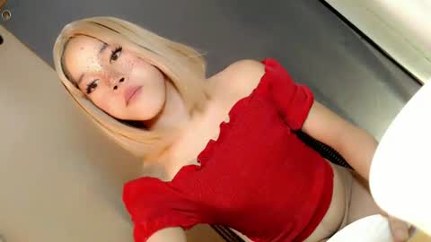 lil_trixxy online show from 06-25-26, 05:12