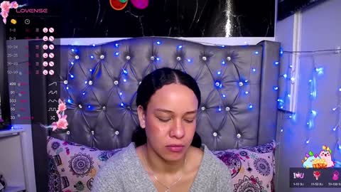 Snapshot of lila_gummy_ chatting on 12-19-24, 06:34 online show from 12-19-24, 06:34