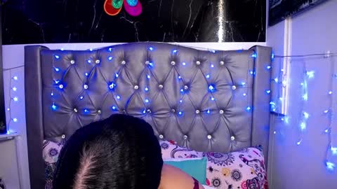 Snapshot of lila_gummy_ chatting on 01-23-25, 02:50 online show from 01-23-25, 02:50