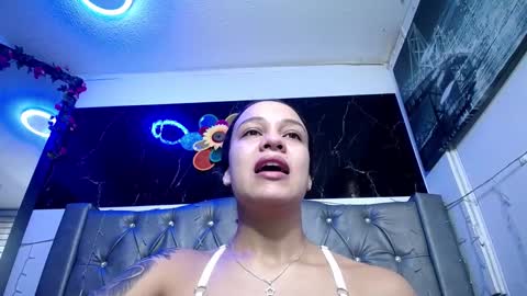 Snapshot of lila_gummy_ chatting on 02-28-25, 11:36 online show from 02-28-25, 11:36