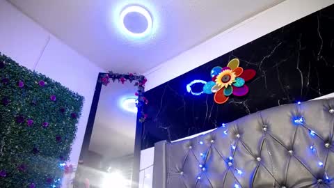 Snapshot of lila_gummy_ chatting on 03-05-25, 11:49 online show from 03-05-25, 11:49