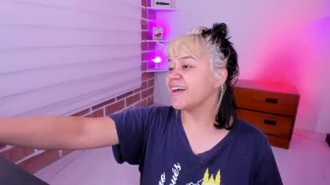 Lila Jordan online show from 04-22-26, 11:50