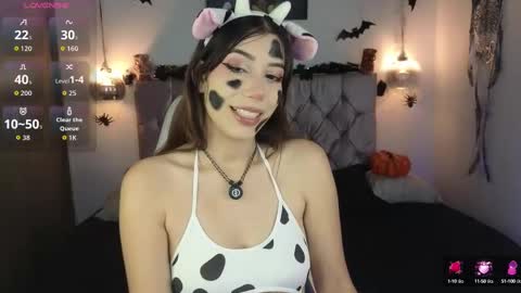 lila_min online show from 10-10-25, 02:05