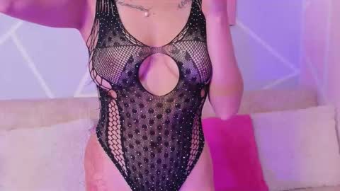 Snapshot of lila_noa chatting on 09-23-25, 07:39 lila noa online show from 09-23-25, 07:39