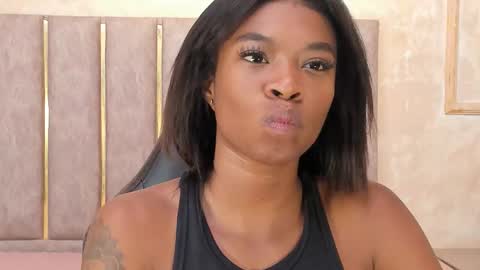 lila bailey  online show from 02-07-26, 07:50