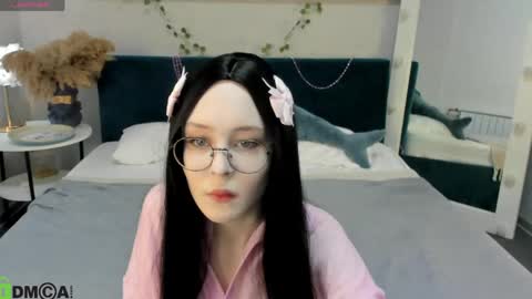 Lili online show from 06-02-26, 03:19