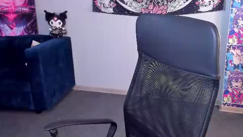 Lili online show from 06-22-26, 03:25