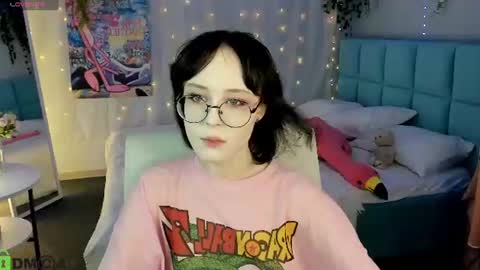 Lili online show from 07-15-26, 11:26