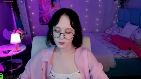 Lili online show from 07-30-26, 11:31