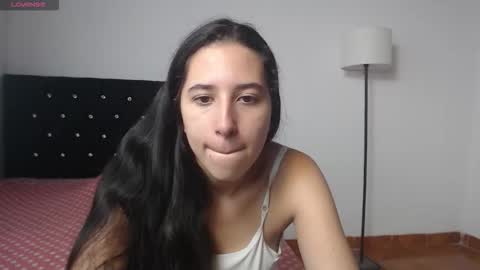 Lila Cream online show from 10-17-25, 02:52