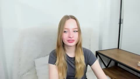 LiliaDesire online show from 01-24-25, 09:17