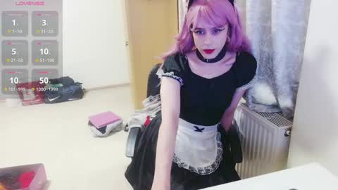 Snapshot of lilah_ts chatting on 02-02-25, 03:21 lilah_ts online show from 02-02-25, 03:21