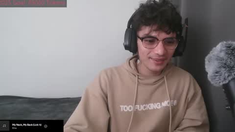 Snapshot of lilankore chatting on 01-12-25, 06:28 Yeh online show from 01-12-25, 06:28