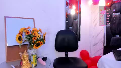 Lila online show from 02-20-25, 12:25