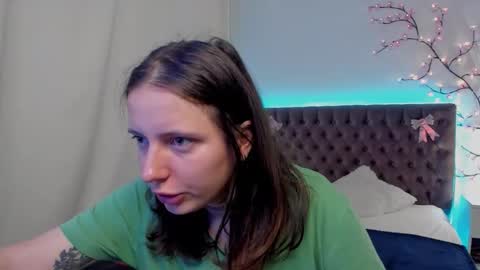 Snapshot of lilavame chatting on 09-30-25, 12:54 LilaVame online show from 09-30-25, 12:54