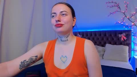 Snapshot of lilavame chatting on 10-13-25, 07:25 LilaVame online show from 10-13-25, 07:25