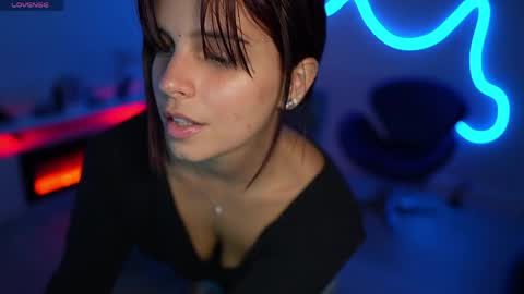 Rebecca online show from 05-09-26, 07:19
