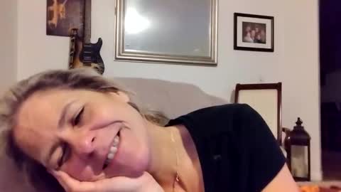 Snapshot of lilbrat280 chatting on 02-11-26, 06:07 lilbrat280 online show from 02-11-26, 06:07