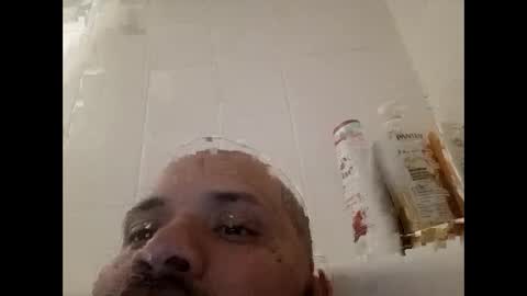 Snapshot of lildrum865 chatting on 02-25-25, 06:36 lildrum865 online show from 02-25-25, 06:36
