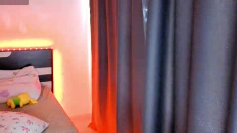 lilemma19 online show from 07-19-26, 02:48