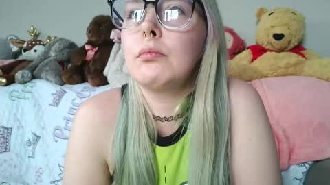 Snapshot of lilemmy1999 chatting on 03-12-26, 08:37 emily ryanson online show from 03-12-26, 08:37