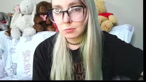 Snapshot of lilemmy1999 chatting on 03-19-26, 09:30 emily ryanson online show from 03-19-26, 09:30