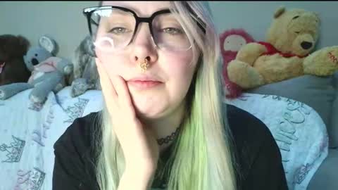 Snapshot of lilemmy1999 chatting on 03-26-26, 08:36 emily ryanson online show from 03-26-26, 08:36