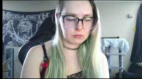 emily ryanson online show from 05-04-26, 07:43
