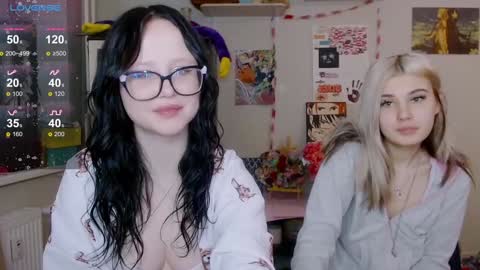 Nika and Lori online show from 12-04-24, 05:00