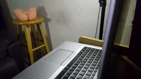 Snapshot of lilhotnando chatting on 09-09-25, 05:18 Fernando online show from 09-09-25, 05:18