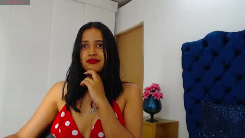 Snapshot of lili666_ chatting on 05-10-26, 03:33 Lili online show from 05-10-26, 03:33