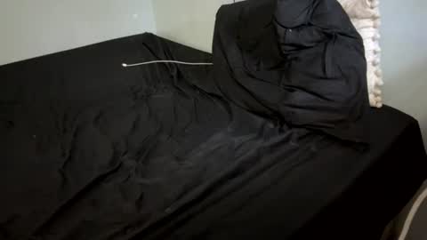 lili848744 online show from 07-20-26, 04:27