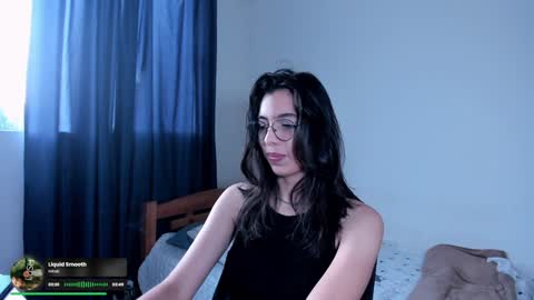 Lili online show from 01-02-25, 11:20