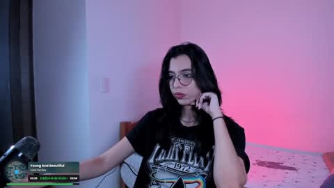 Lili online show from 02-08-25, 06:43