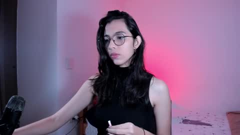 Lili online show from 02-20-25, 03:23