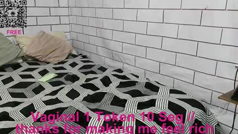 Snapshot of lili_hot_1 chatting on 11-13-25, 06:07 lili_hot_1 online show from 11-13-25, 06:07