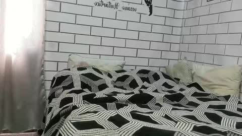 Snapshot of lili_hot_1 chatting on 11-26-25, 05:36 lili_hot_1 online show from 11-26-25, 05:36