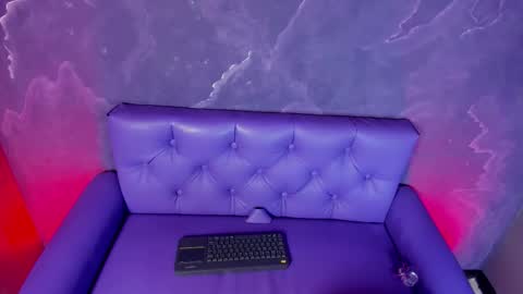 Lili  online show from 09-27-25, 07:19