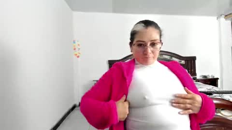 liliamilf online show from 12-04-24, 03:48