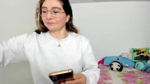 liliamilf online show from 02-11-25, 11:22