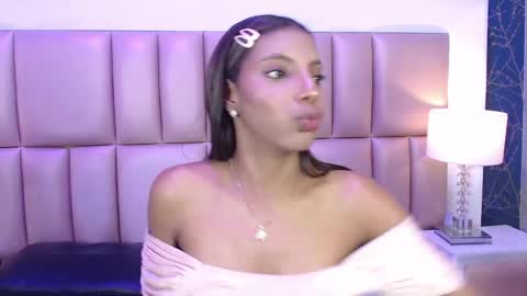 Snapshot of liliaargent chatting on 05-31-26, 12:12 LA online show from 05-31-26, 12:12