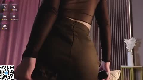 Lilian online show from 03-18-26, 01:09