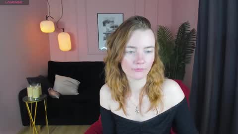 Lilian online show from 03-12-25, 09:13