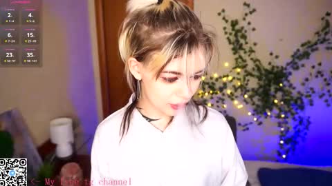 Lilian online show from 12-20-25, 08:32