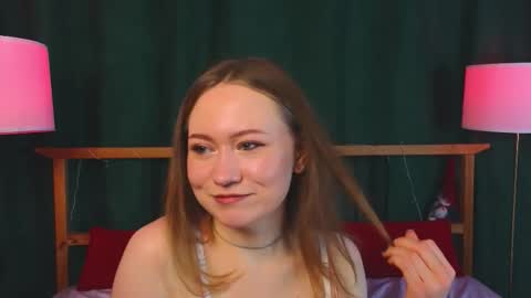 lilia  online show from 02-08-26, 07:39