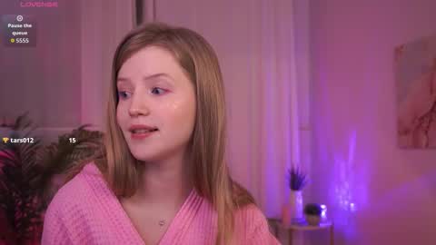 Lilian online show from 12-14-25, 12:43