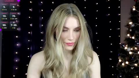 Snapshot of lilianna_wilde chatting on 12-06-24, 05:33 Anna online show from 12-06-24, 05:33