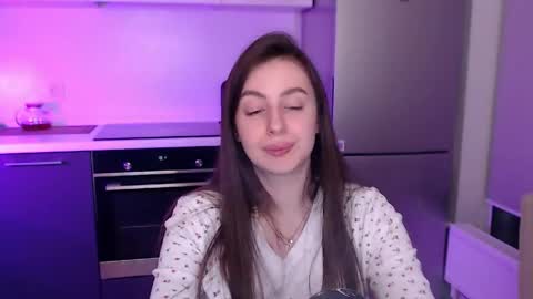 Snapshot of liliatlu chatting on 04-29-26, 01:43 Lilu online show from 04-29-26, 01:43