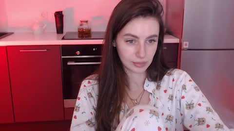 Lilu online show from 07-25-26, 10:13
